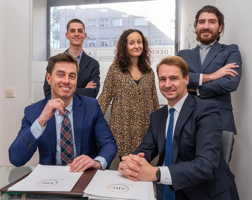 Garantiza tus derechos laborales con servicio experto