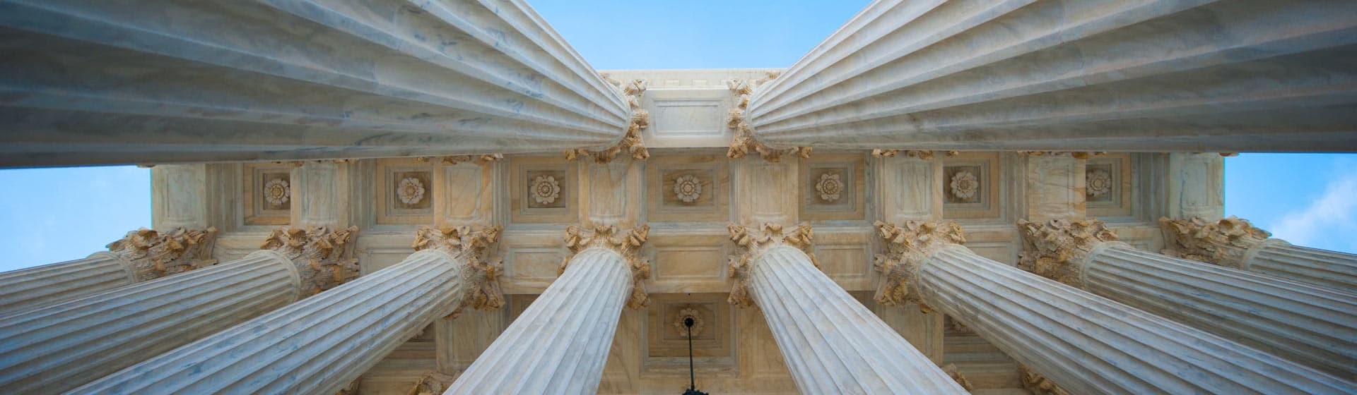 Protege tus derechos con ARC Abogados & Asesores